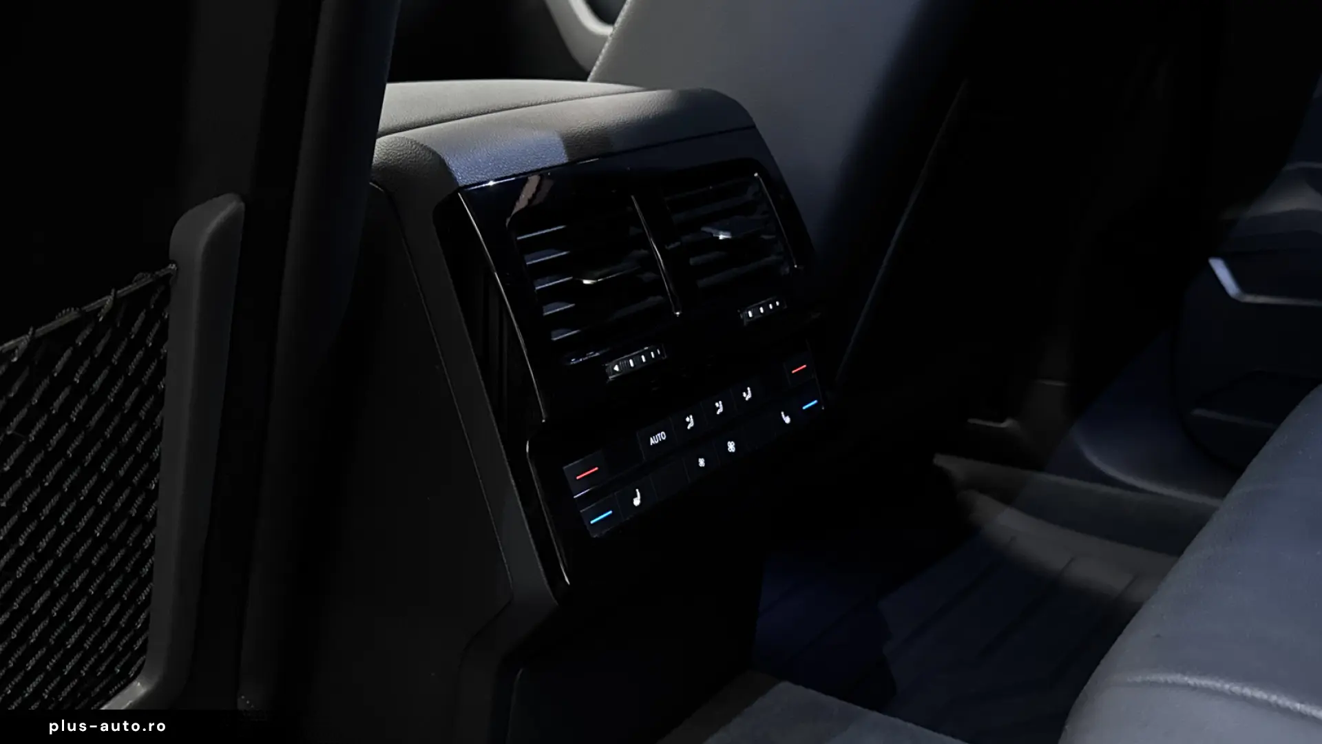 Volkswagen Touareg 3.0 TSI 4Motion R-Line