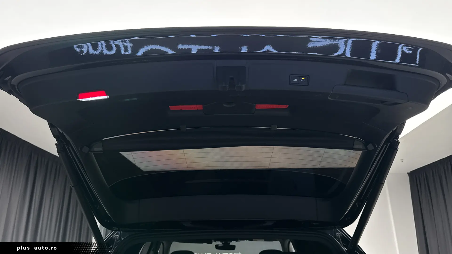 Volkswagen Touareg 3.0 TSI 4Motion R-Line