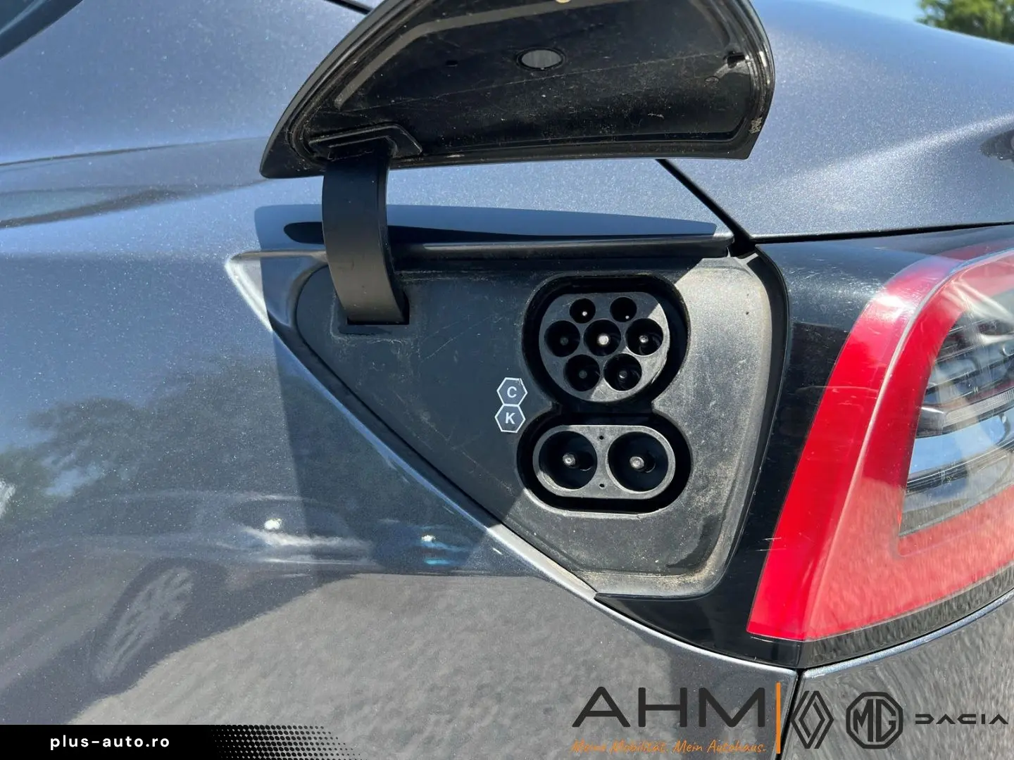 TESLA Model 3 Long Range Dual AWD ALU MwSt. ausweisb.