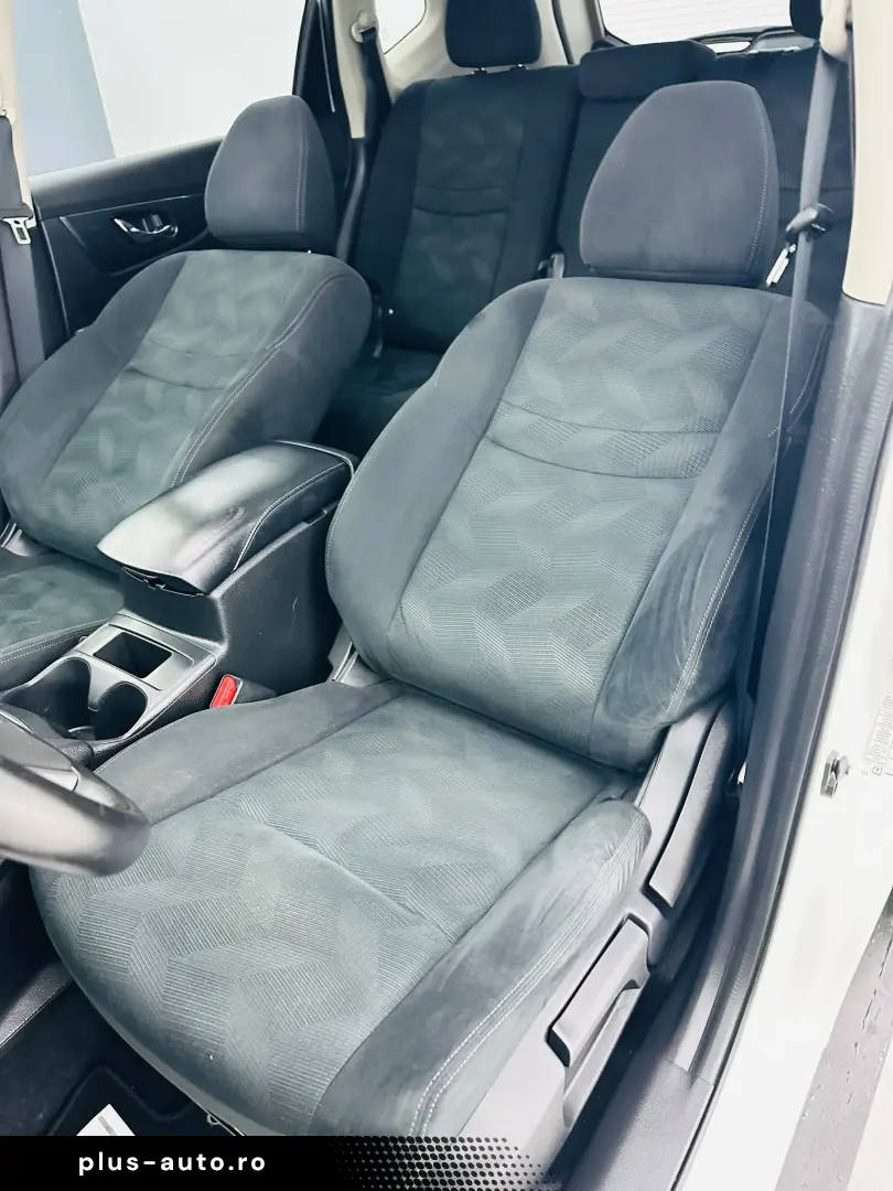 NISSAN X-TRAIL 2016 1.6D E6 Garantie 12 Luni Rate Avans 0 Do