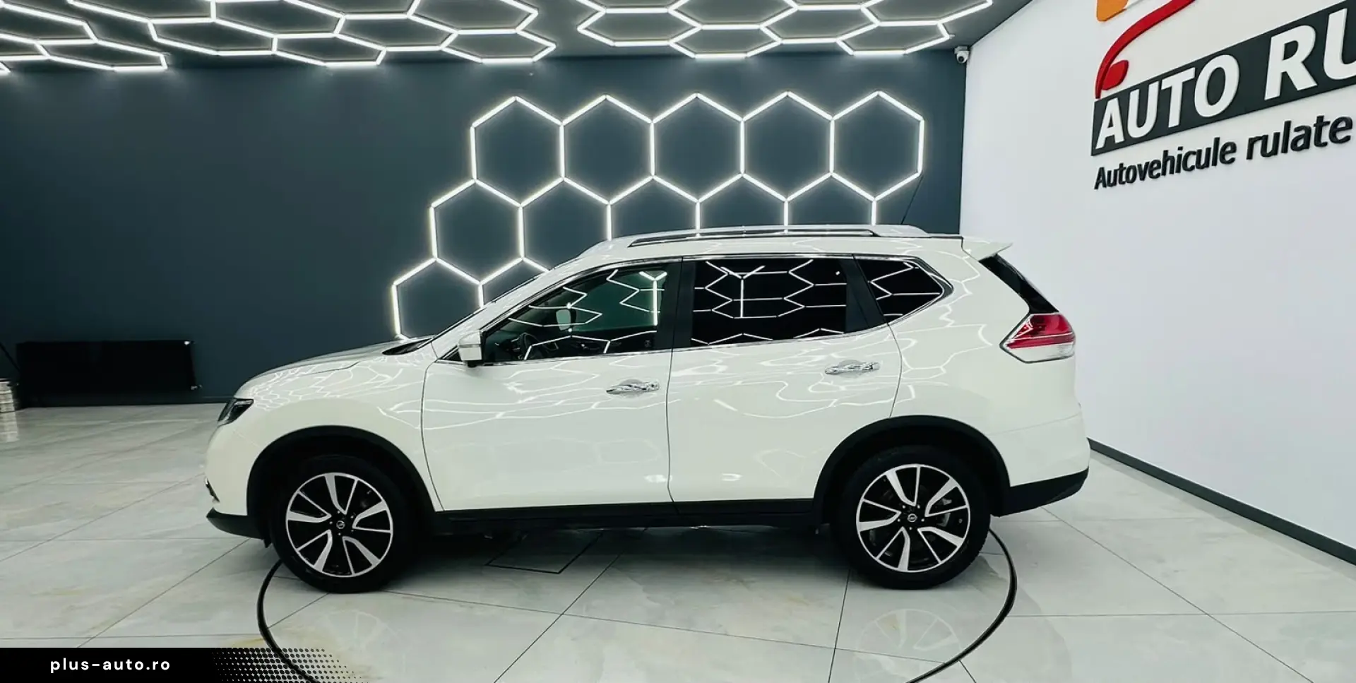 NISSAN X-TRAIL 2016 1.6D E6 Garantie 12 Luni Rate Avans 0 Do