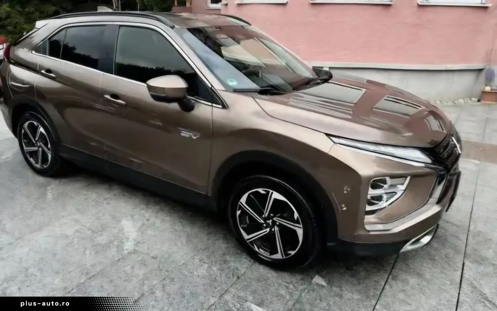 Mitsubishi Eclipse Plug-in-hibrid 4X4  2 3L 188CP  20.950€u
