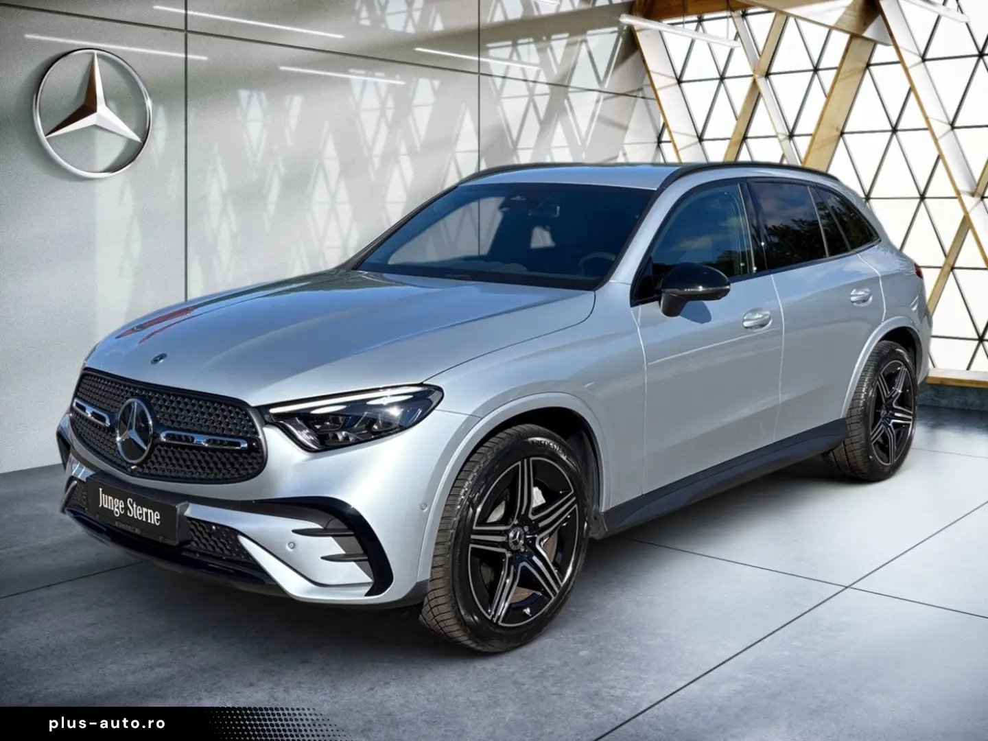 MERCEDES-BENZ GLC 200 4MATIC AMG Night AHK 360 DigLi&hellip;