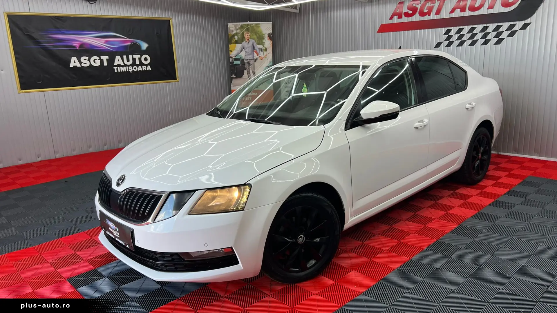 SKODA OCTAVIA  AN 2019  EURO 6  MOTOR 1.6 DIESEL  AUTOMATA