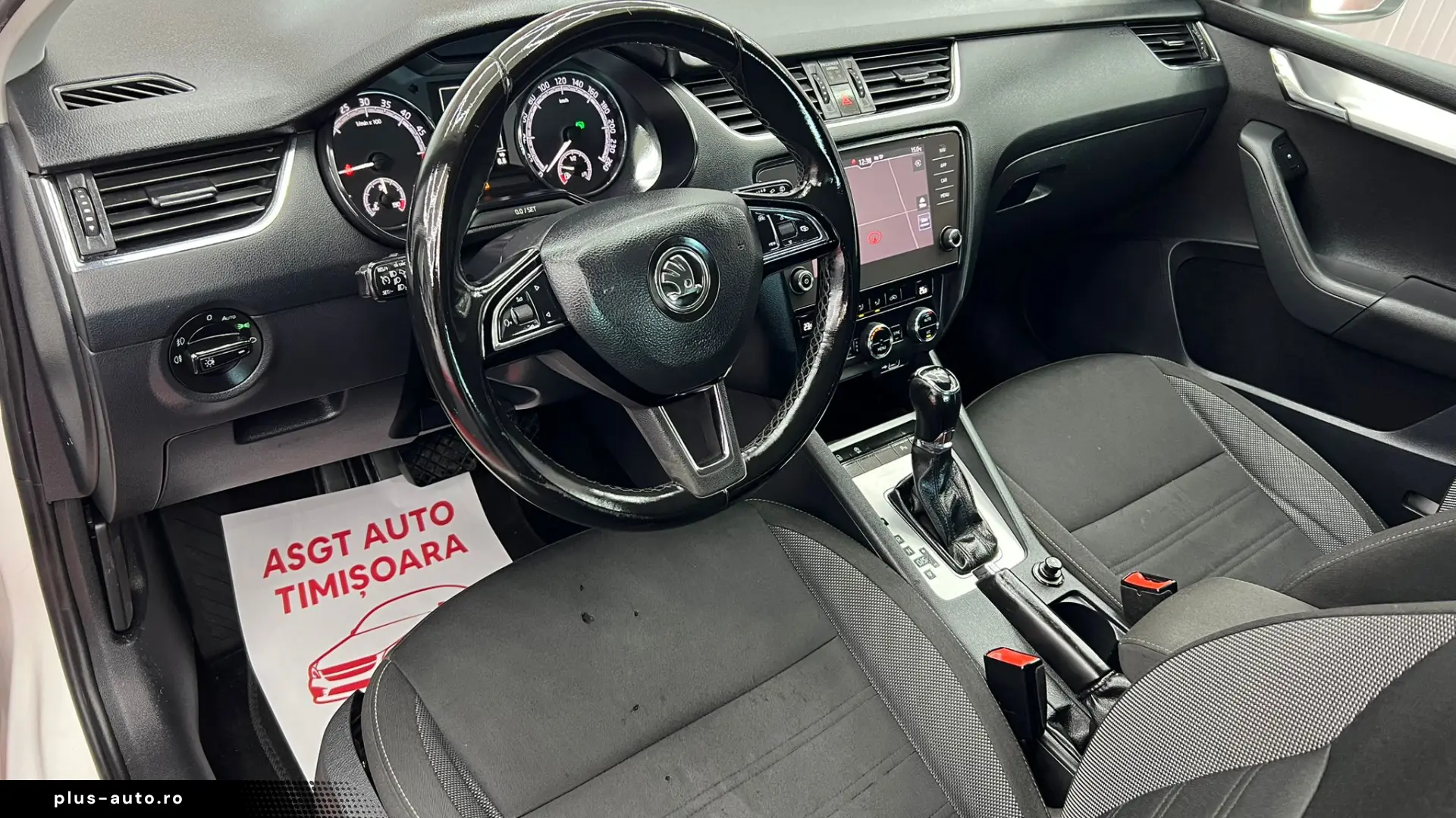 SKODA OCTAVIA  AN 2019  EURO 6  MOTOR 1.6 DIESEL  AUTOMATA