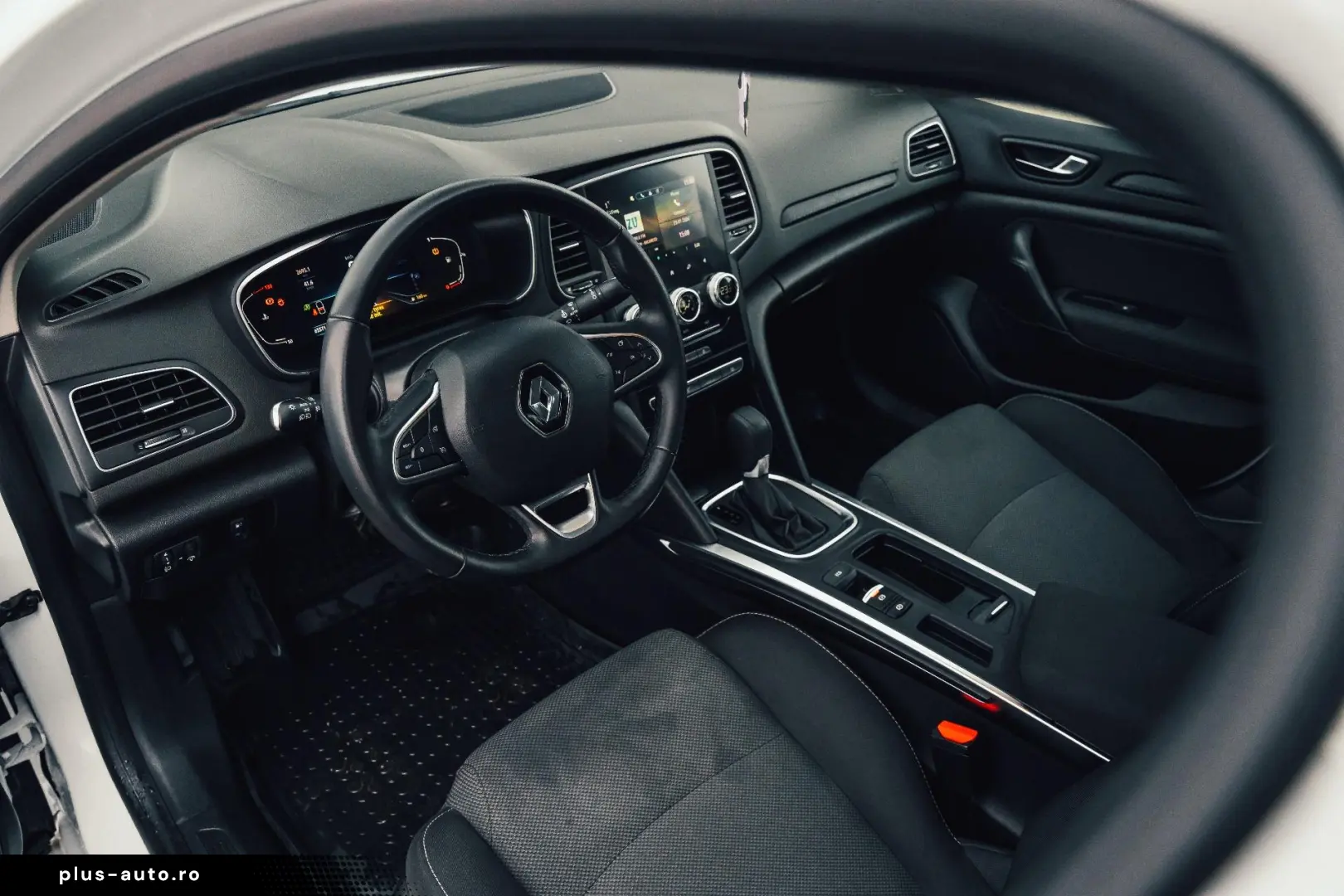 Renault Megane Equillibre TCe 140 GPF EDC