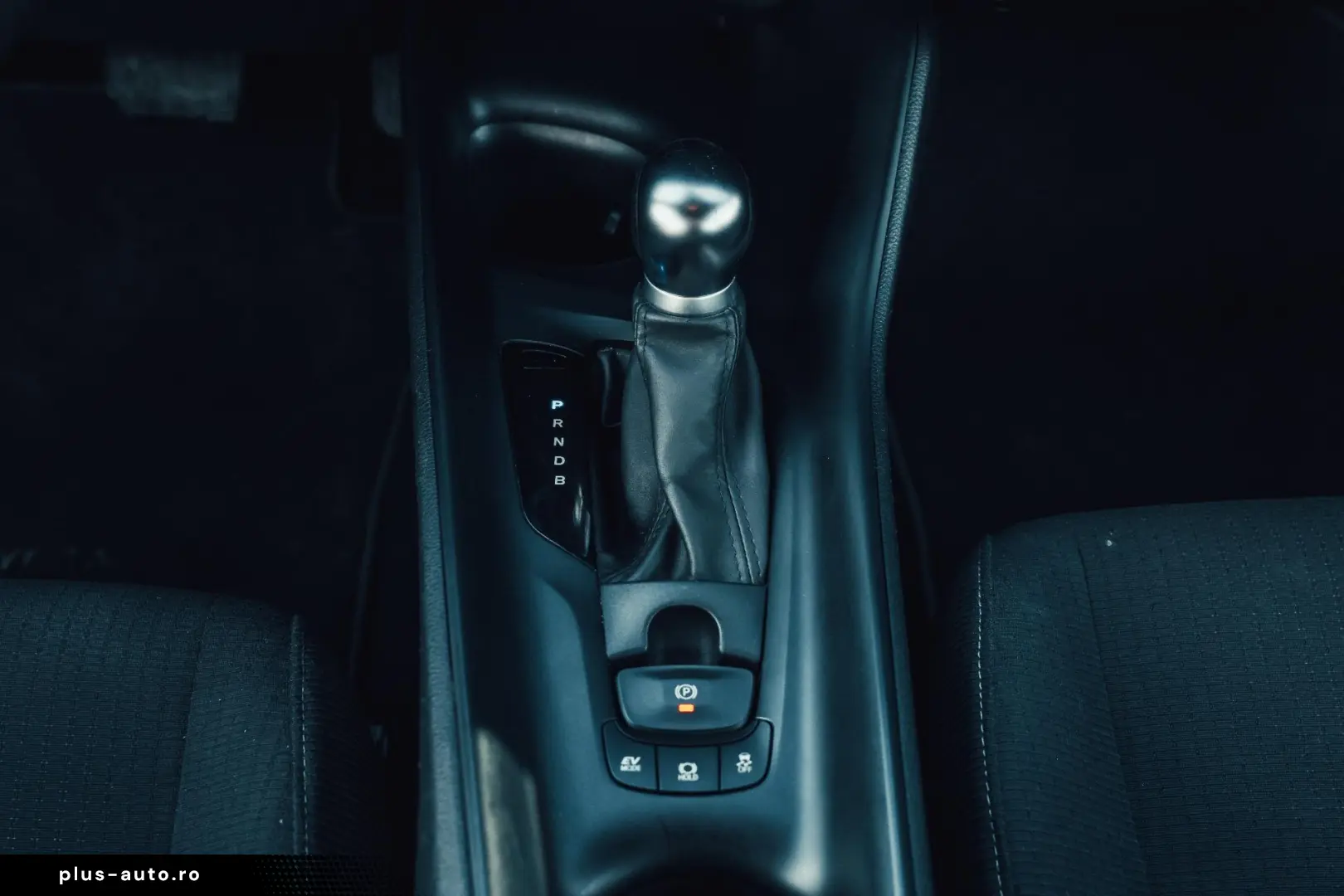Toyota C-HR C-Enter 122 CVT