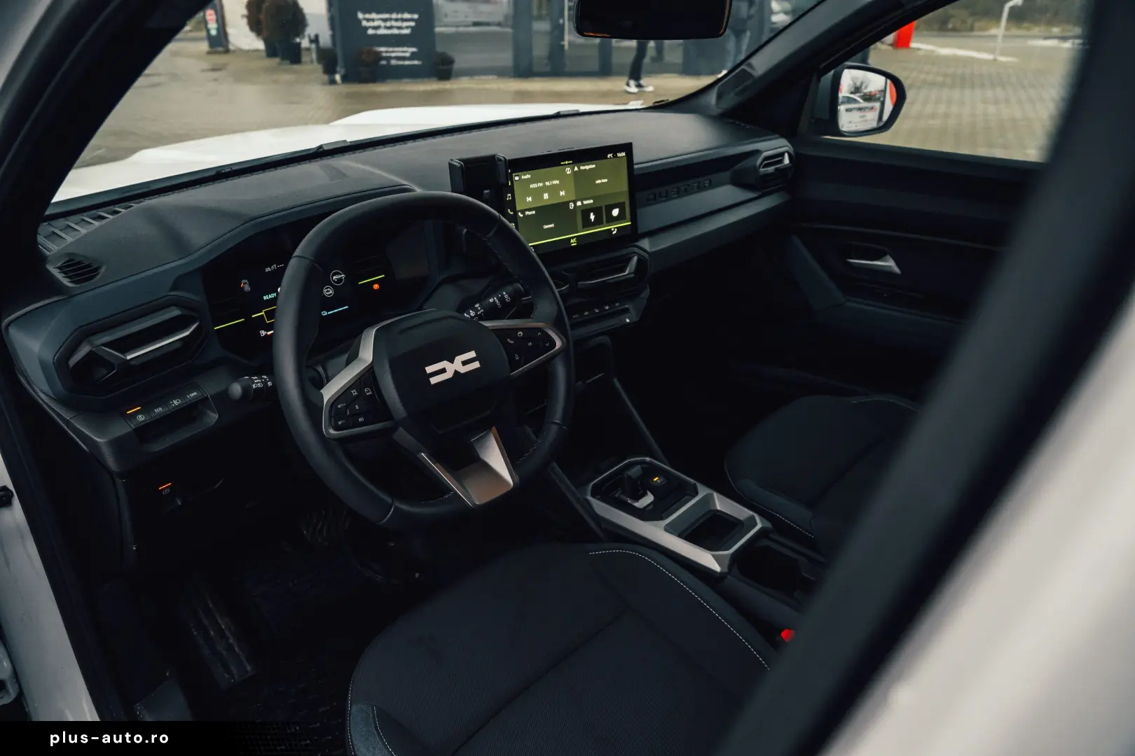 Dacia Duster Journey Hybrid 140