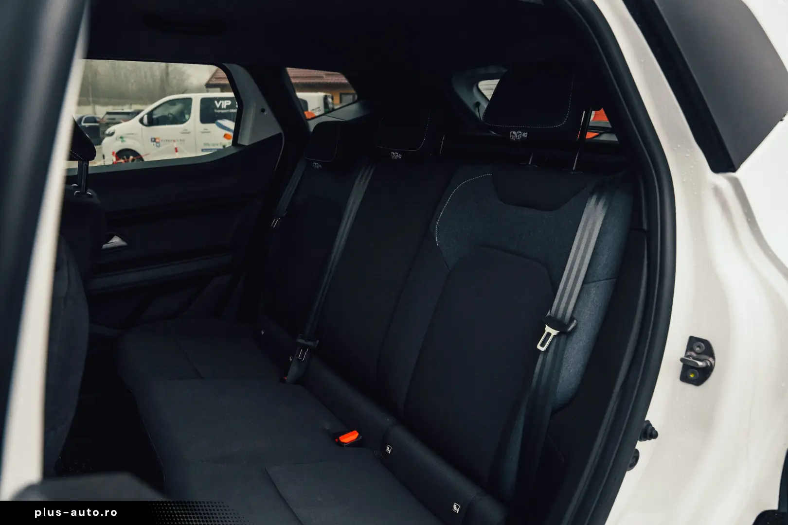 Dacia Duster Journey Hybrid 140