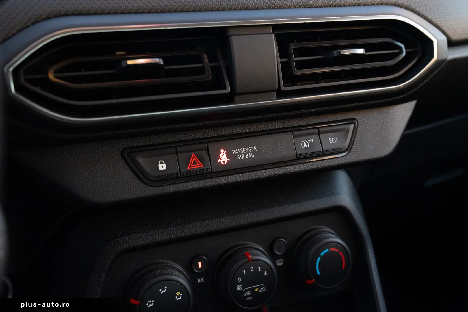 Dacia Logan Essential ECO-G 100