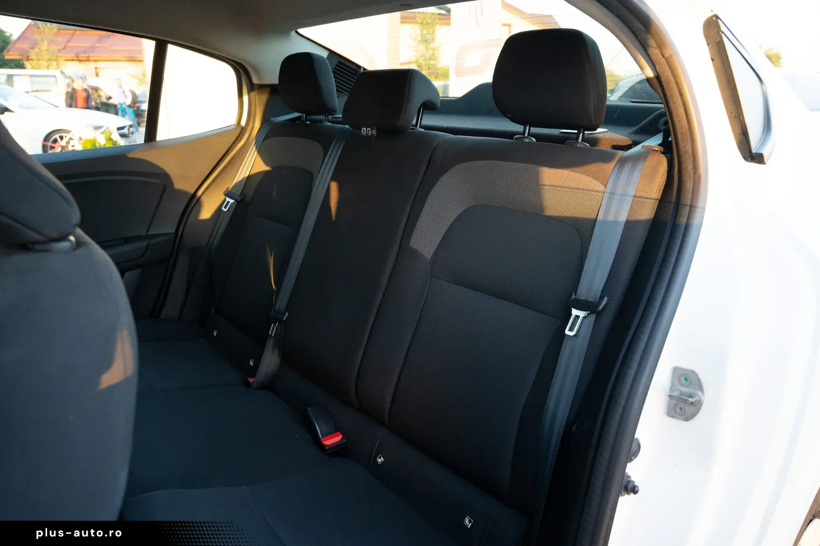 Dacia Logan Essential ECO-G 100