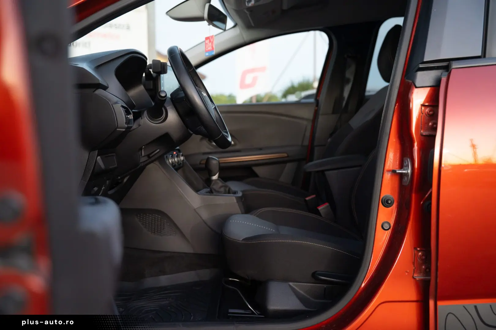 Dacia Jogger 1.6 Benzina   Hybrid