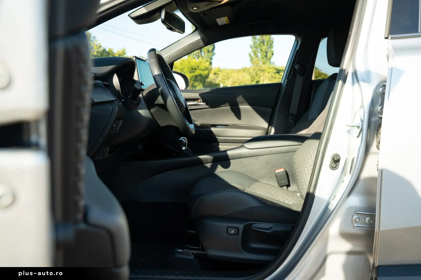 Toyota C-HR 1.8 HSD C-ult