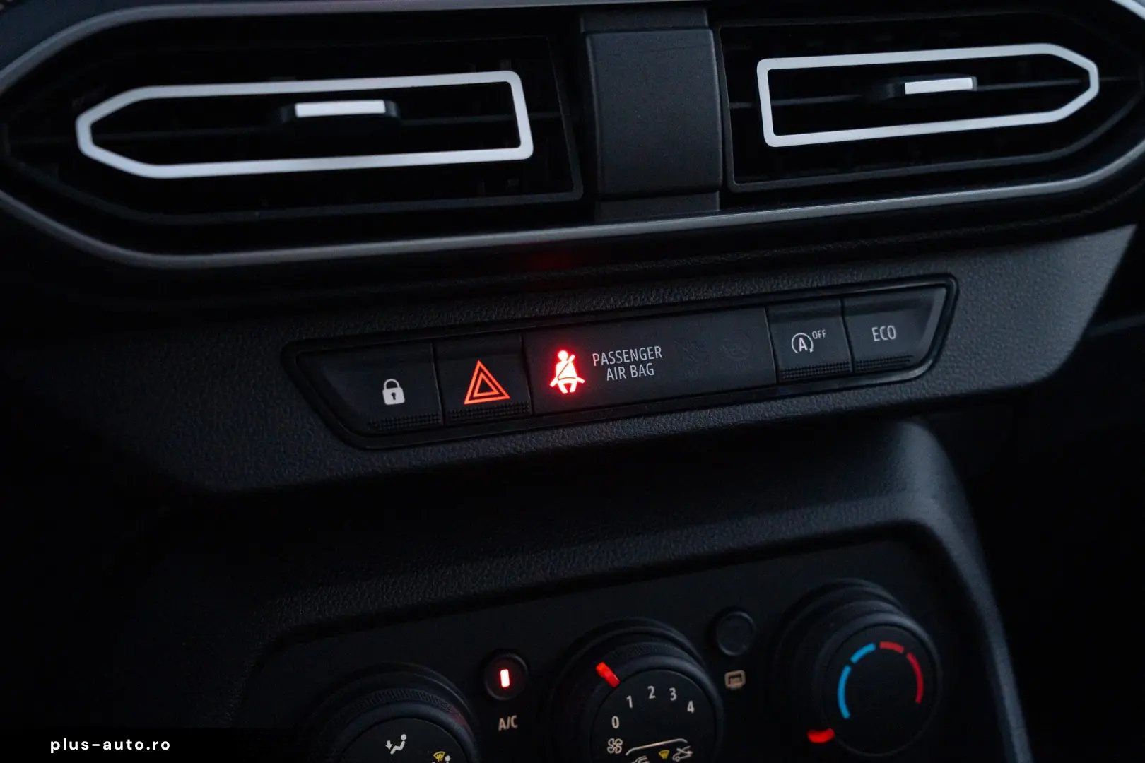 Dacia Logan Expression ECO-G 100