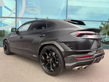 LAMBORGHINI Urus 4.0 V8 PERFORMANTE MATT PANORAMA 23ZOLL B&O