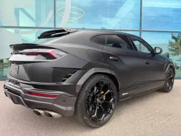 LAMBORGHINI Urus 4.0 V8 PERFORMANTE MATT PANORAMA 23ZOLL B&O