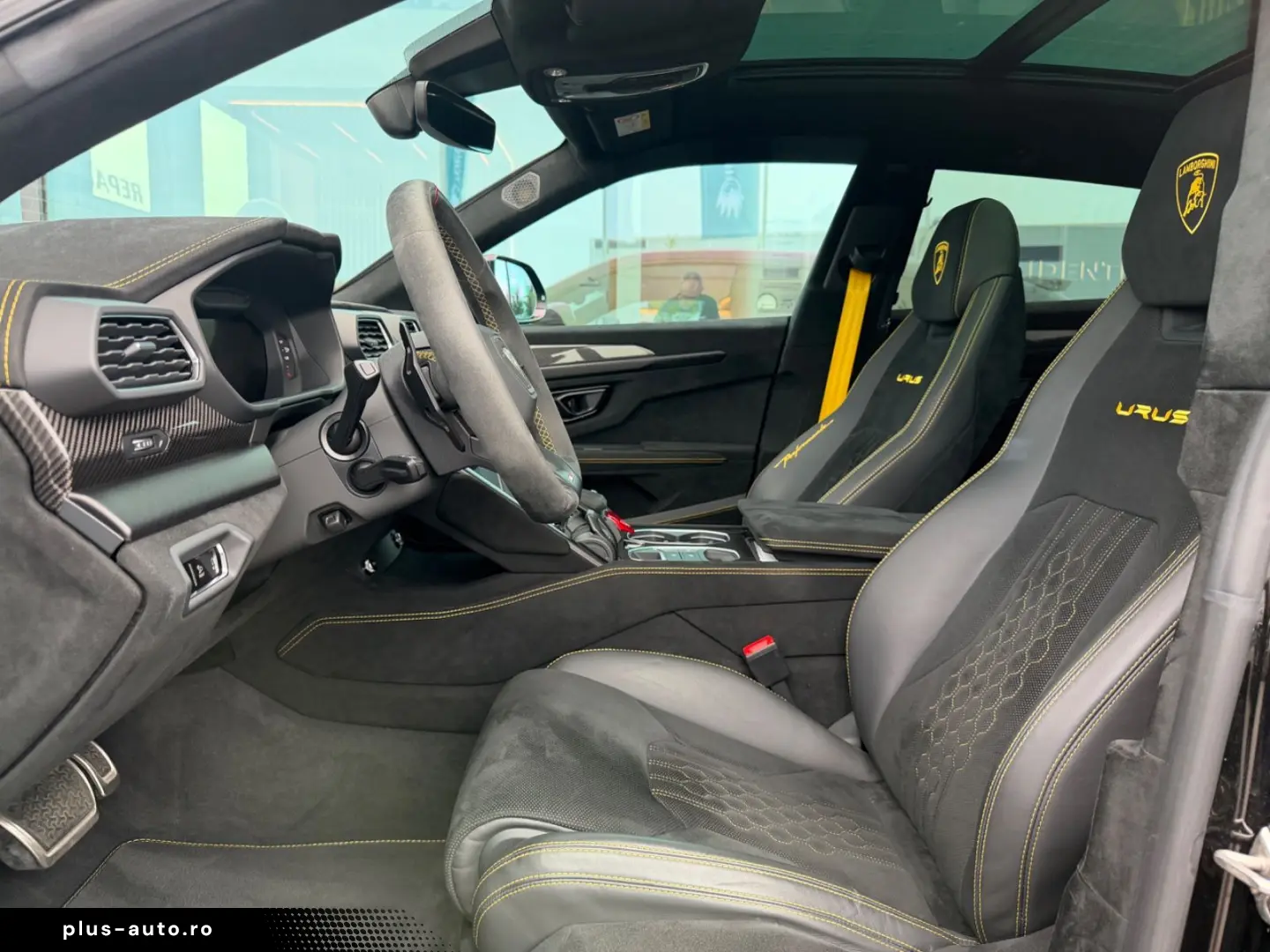 LAMBORGHINI URUS 2023 — imagine 9
