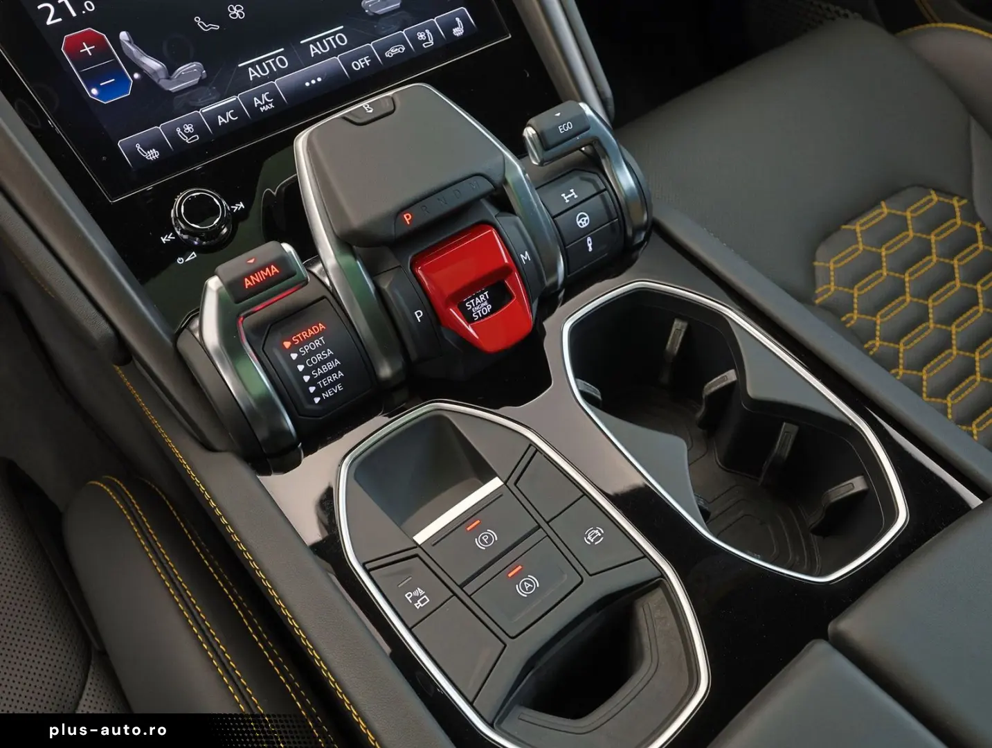 LAMBORGHINI URUS 2023 — imagine 14