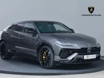 LAMBORGHINI S   AKRAPOVIC   PANO   B & O   MASSAGE   WARANTY