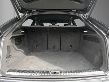 AUDI Q8 50 TDI S line Quattro Matrix