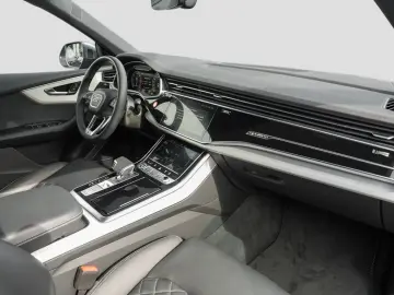 AUDI Q8 50 TDI S line Quattro Matrix