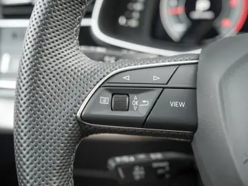 AUDI Q8 50 TDI S line Quattro Matrix