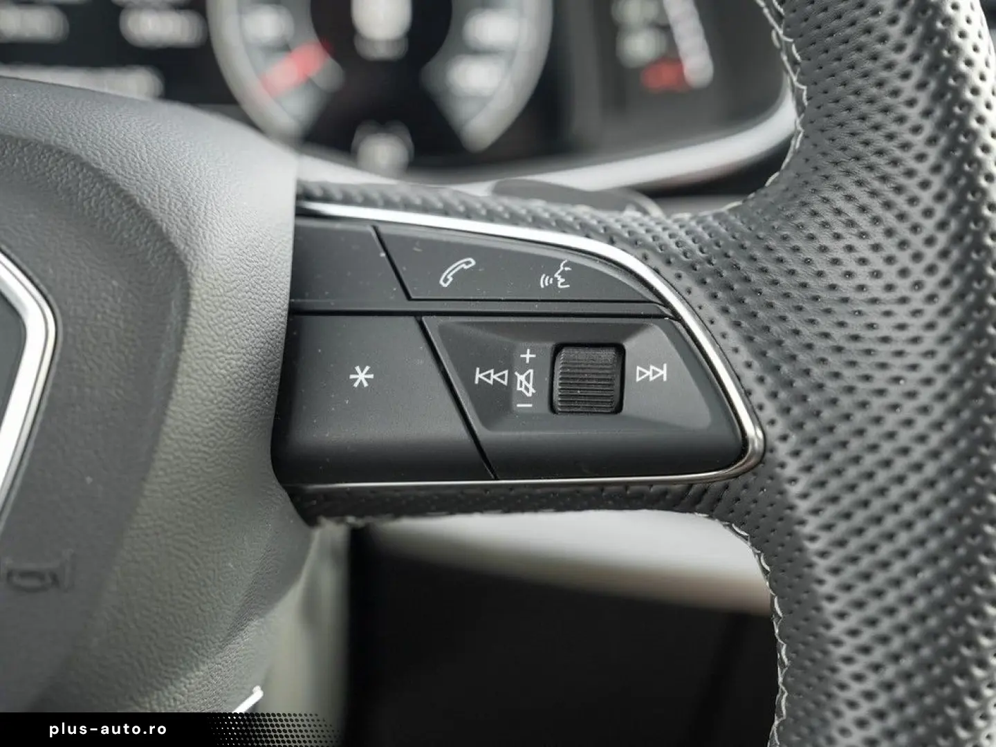 AUDI Q8 50 TDI S line Quattro Matrix