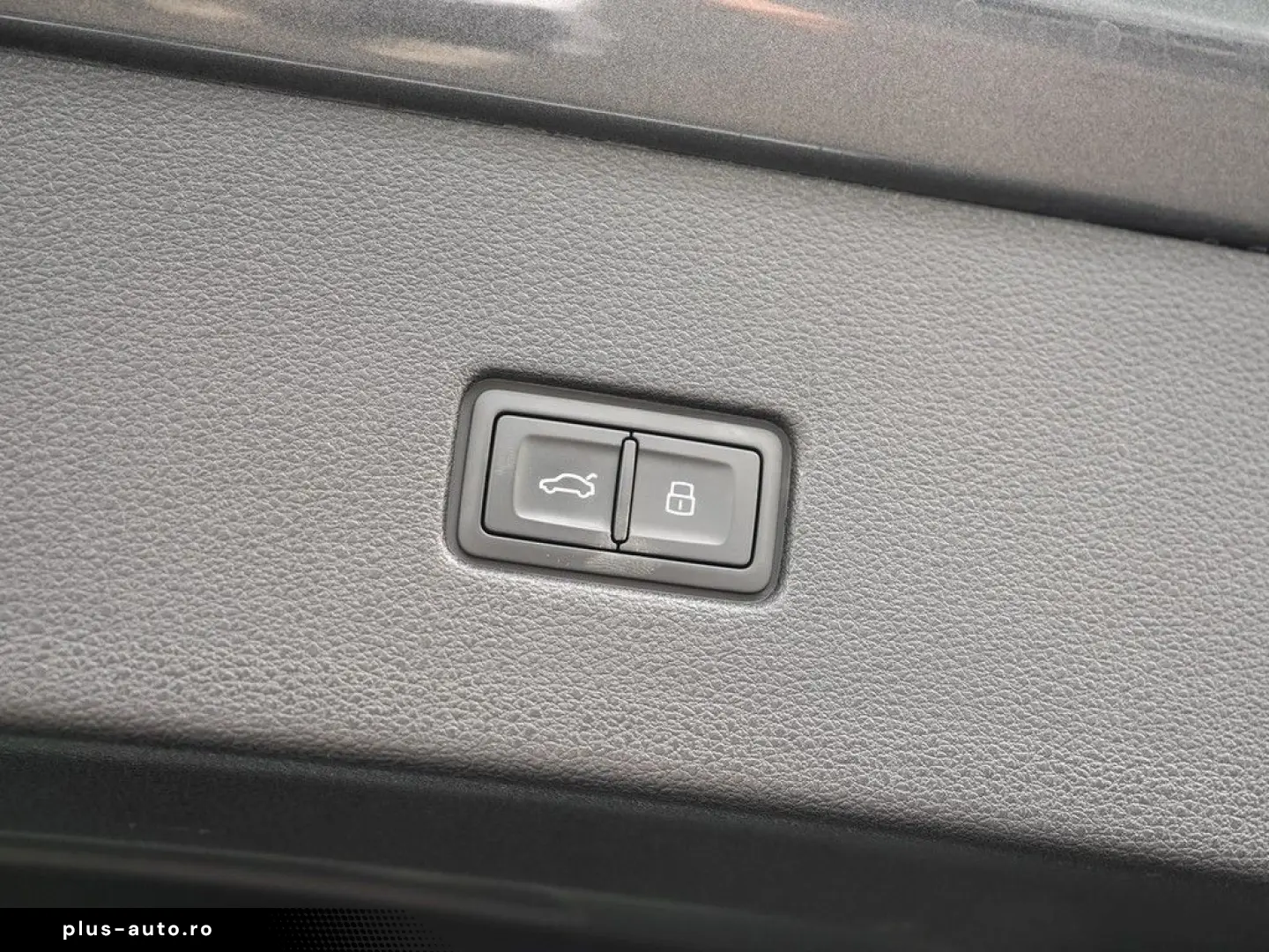 AUDI Q8 50 TDI S line Quattro Matrix
