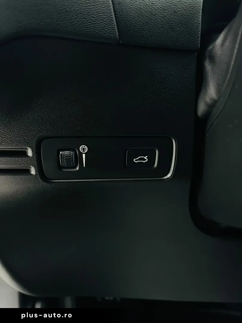 VOLVO XC40 2020 2.0D E6 Garantie 12 Luni Rate Avans 0 Doar C