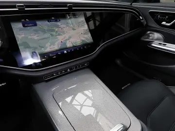 MERCEDES-BENZ E 450 d 4M T AMG Standhz. 360  LED AHK Pano