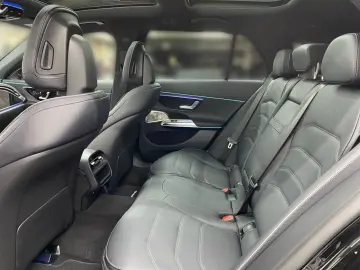 MERCEDES-BENZ E 450 d T 4Matic AMG AHK PANO BURMEST