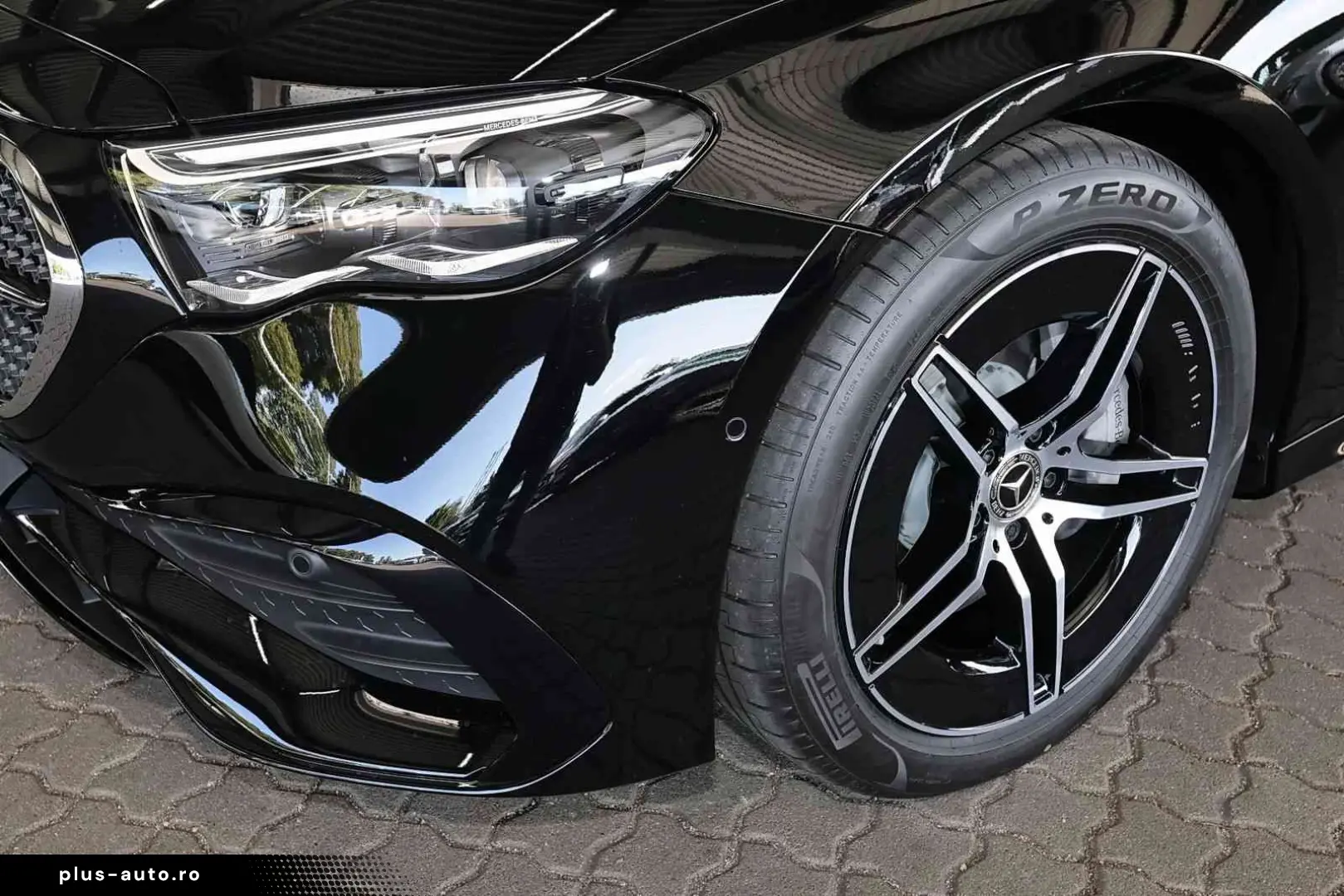 MERCEDES-BENZ E 220 d T AMG MBUX 360  DIG-LED Pano D&hellip;