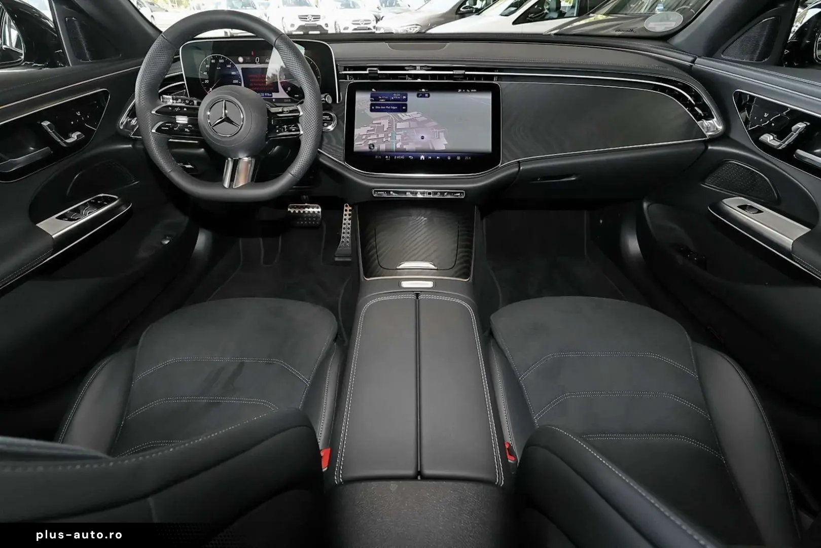 MERCEDES-BENZ E 220 d T AMG MBUX 360  DIG-LED Pano D&hellip;