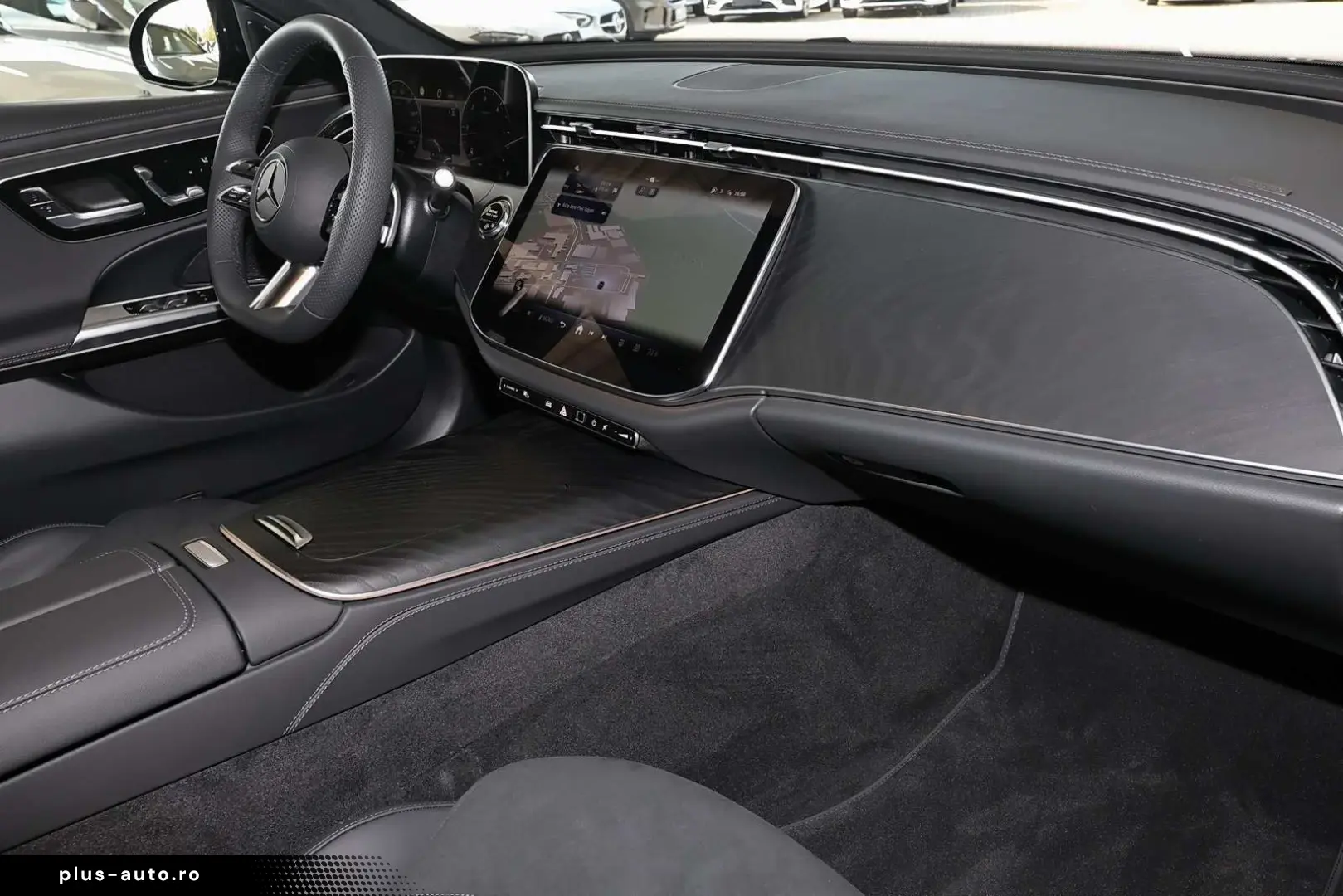 MERCEDES-BENZ E 220 d T AMG MBUX 360  DIG-LED Pano D&hellip;