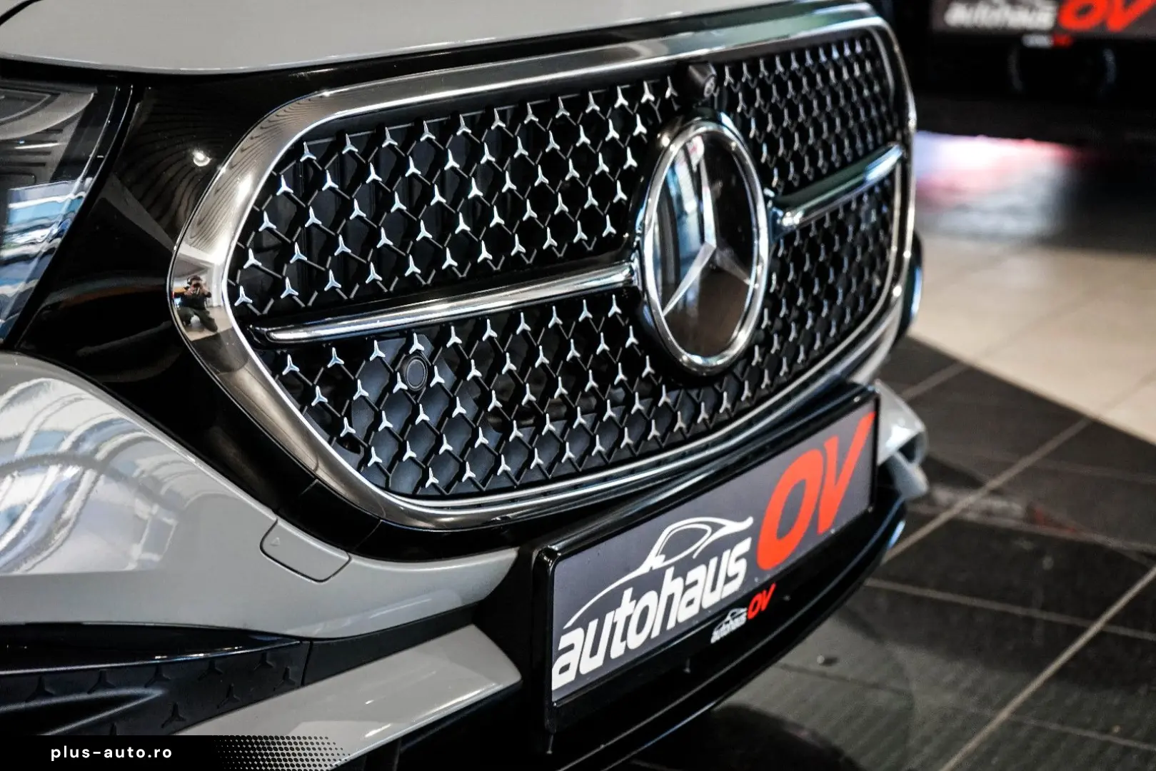 MERCEDES-BENZ E 450 4M AMG Premium HUD Distr Massage&hellip;