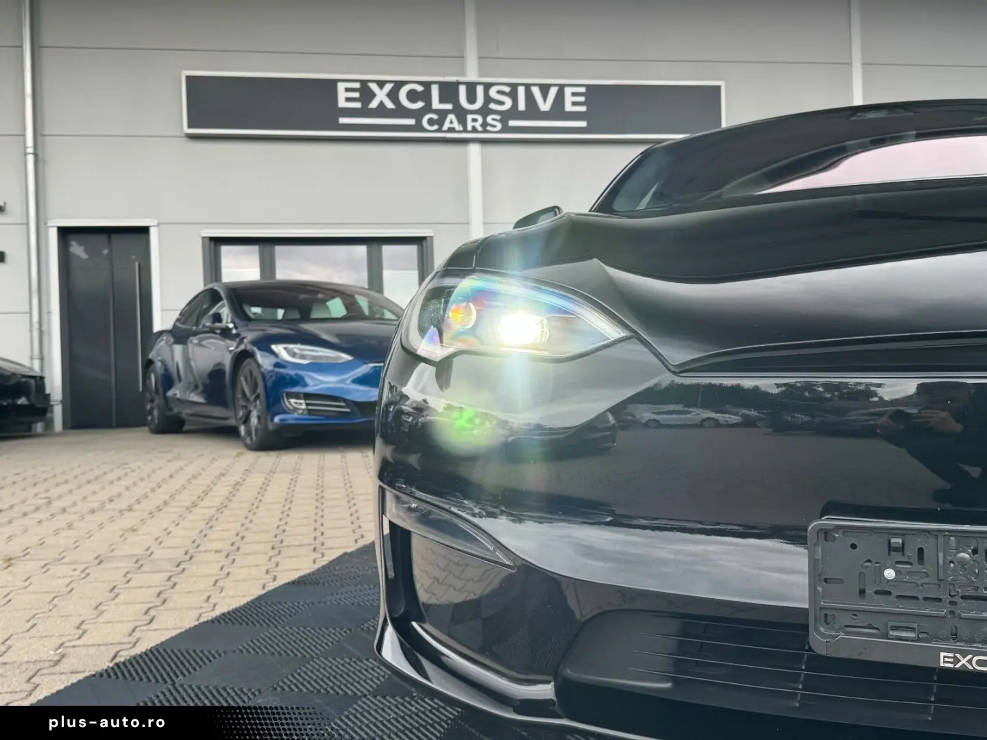 TESLA Model S 2023 — imagine 4