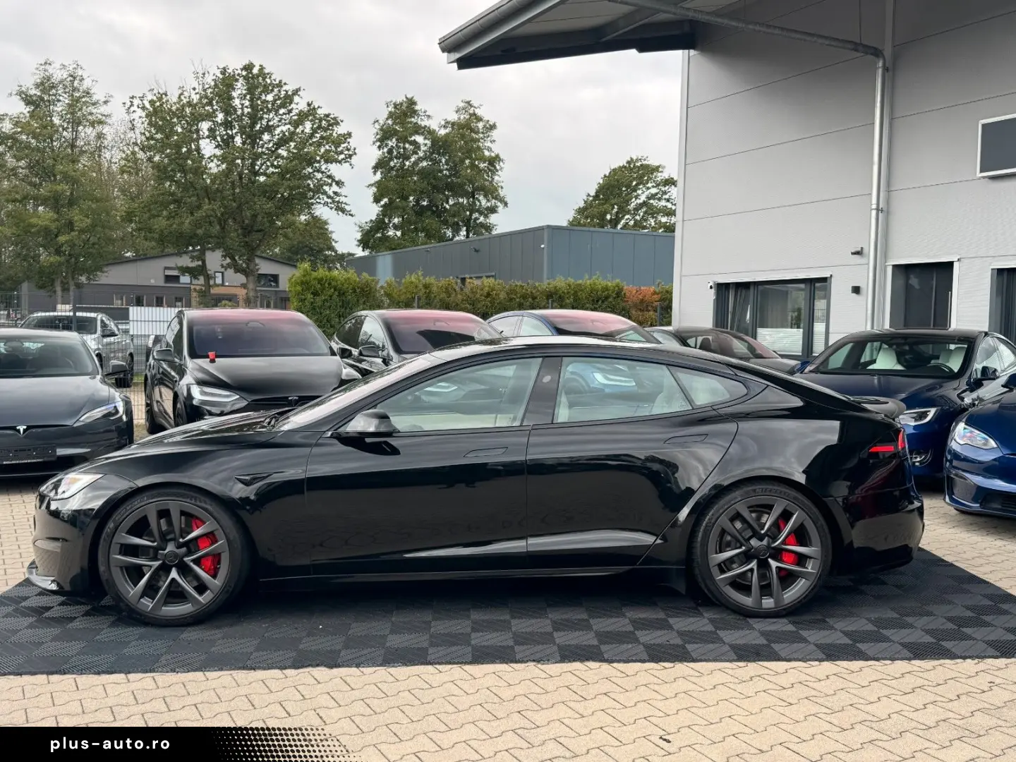 TESLA Model S 2023 — imagine 6