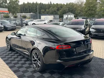 TESLA MODEL S PLAID   MATRIX LED FULL SELF DRIVE 4 AI