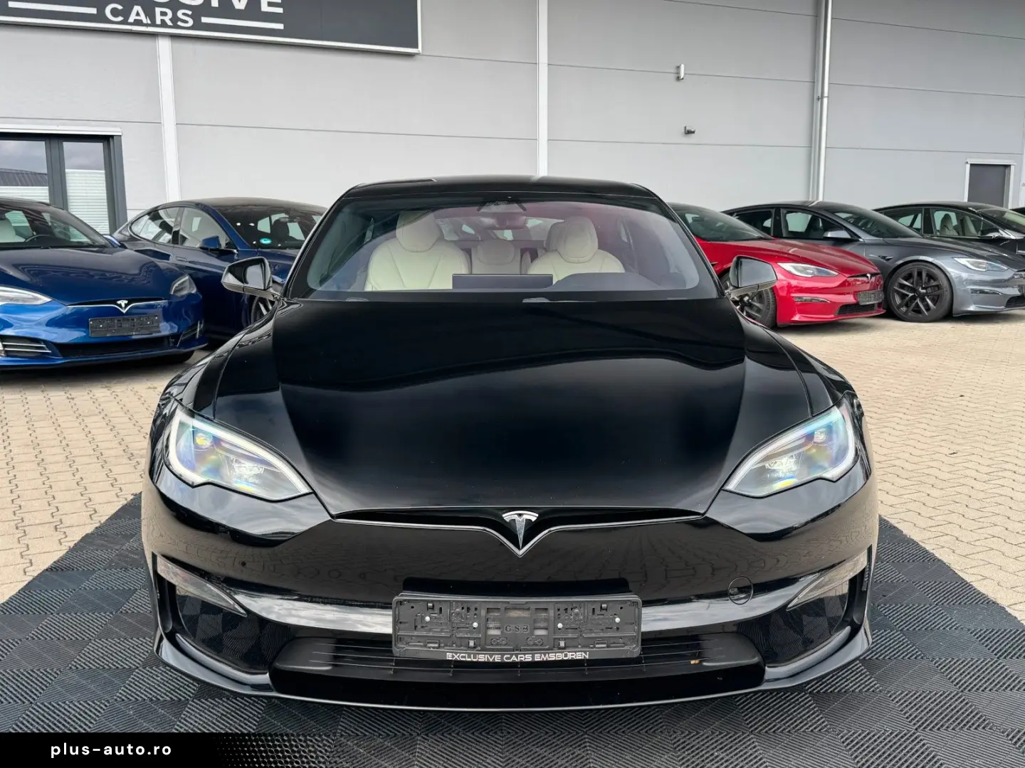 TESLA Model S 2023 — imagine 15