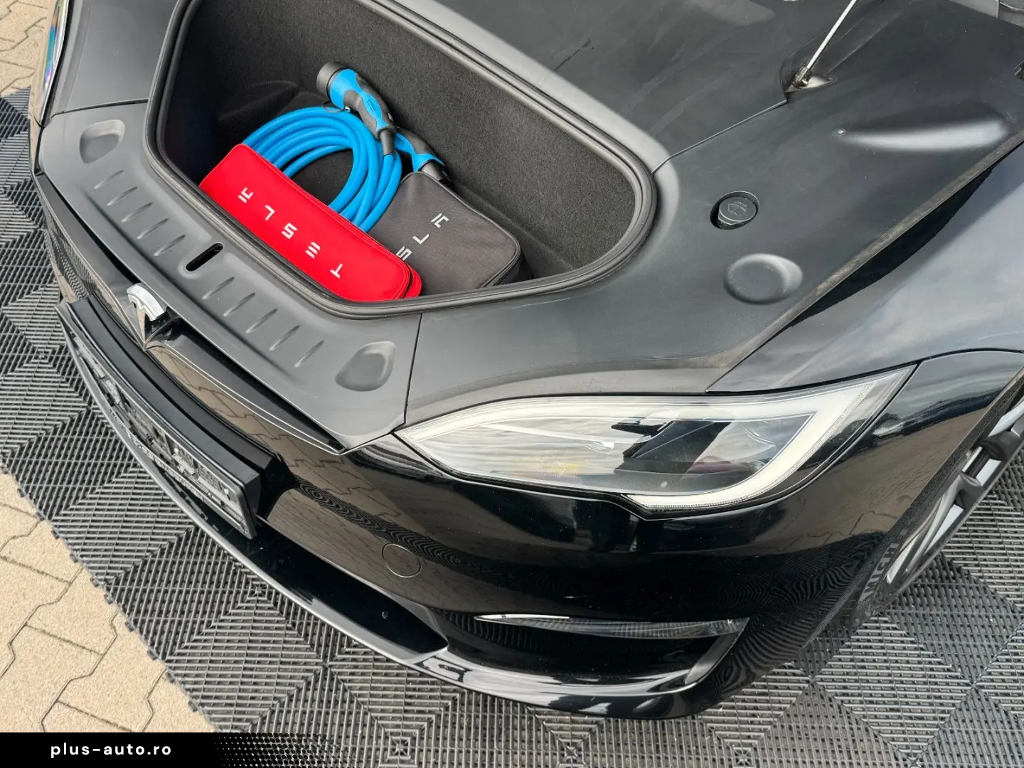 TESLA Model S 2023 — imagine 16