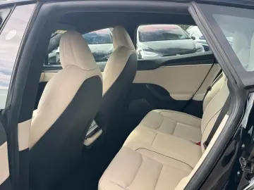 TESLA MODEL S PLAID   MATRIX LED FULL SELF DRIVE 4 AI