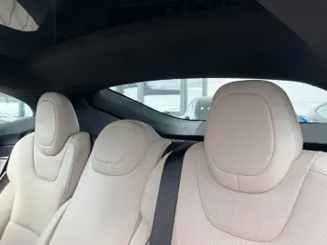 TESLA MODEL S PLAID   MATRIX LED FULL SELF DRIVE 4 AI