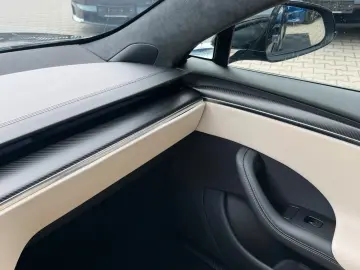 TESLA MODEL S PLAID   MATRIX LED FULL SELF DRIVE 4 AI