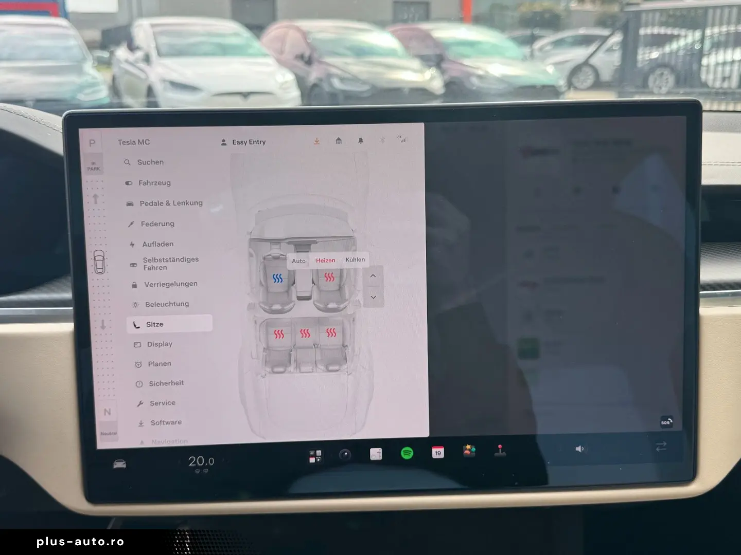TESLA Model S 2023 — imagine 36