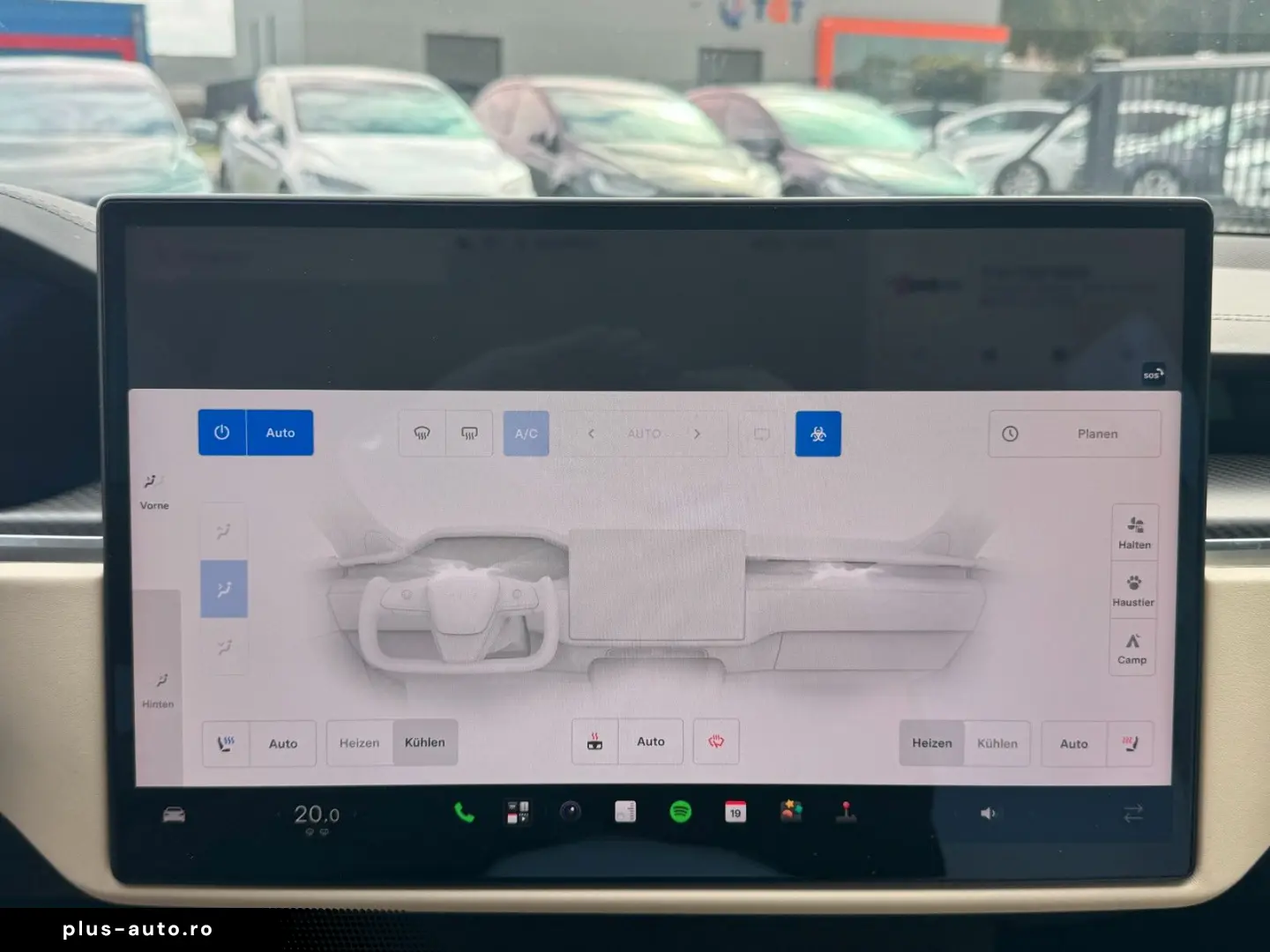 TESLA Model S 2023 — imagine 40