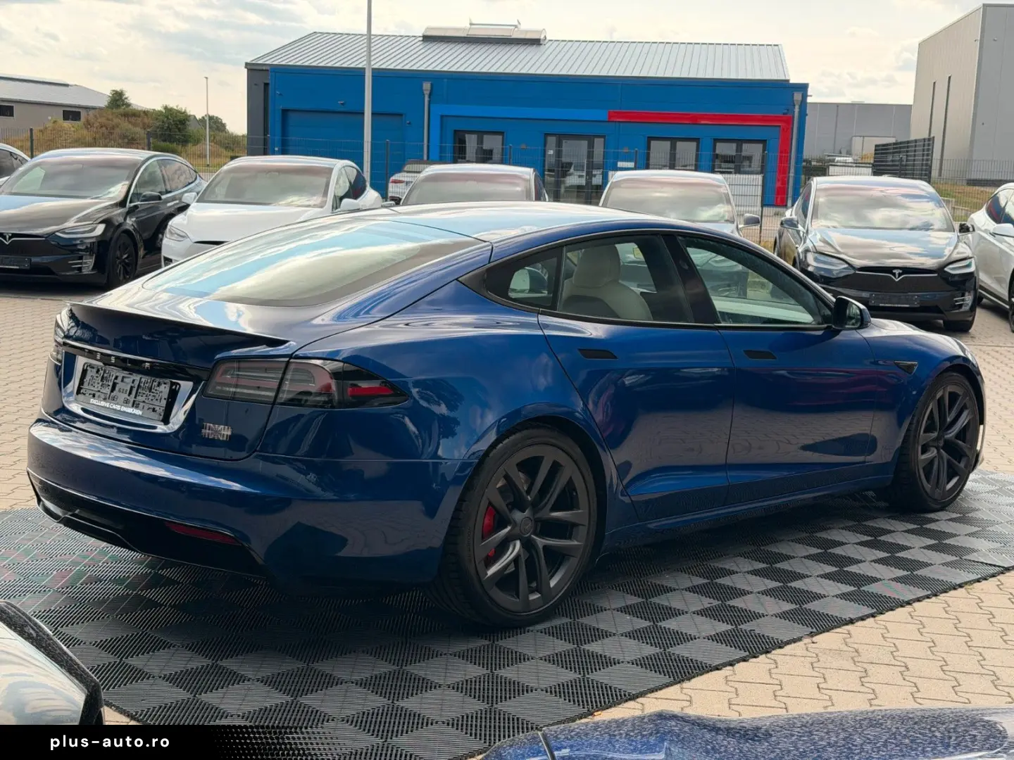 TESLA Model S 2023 — imagine 13