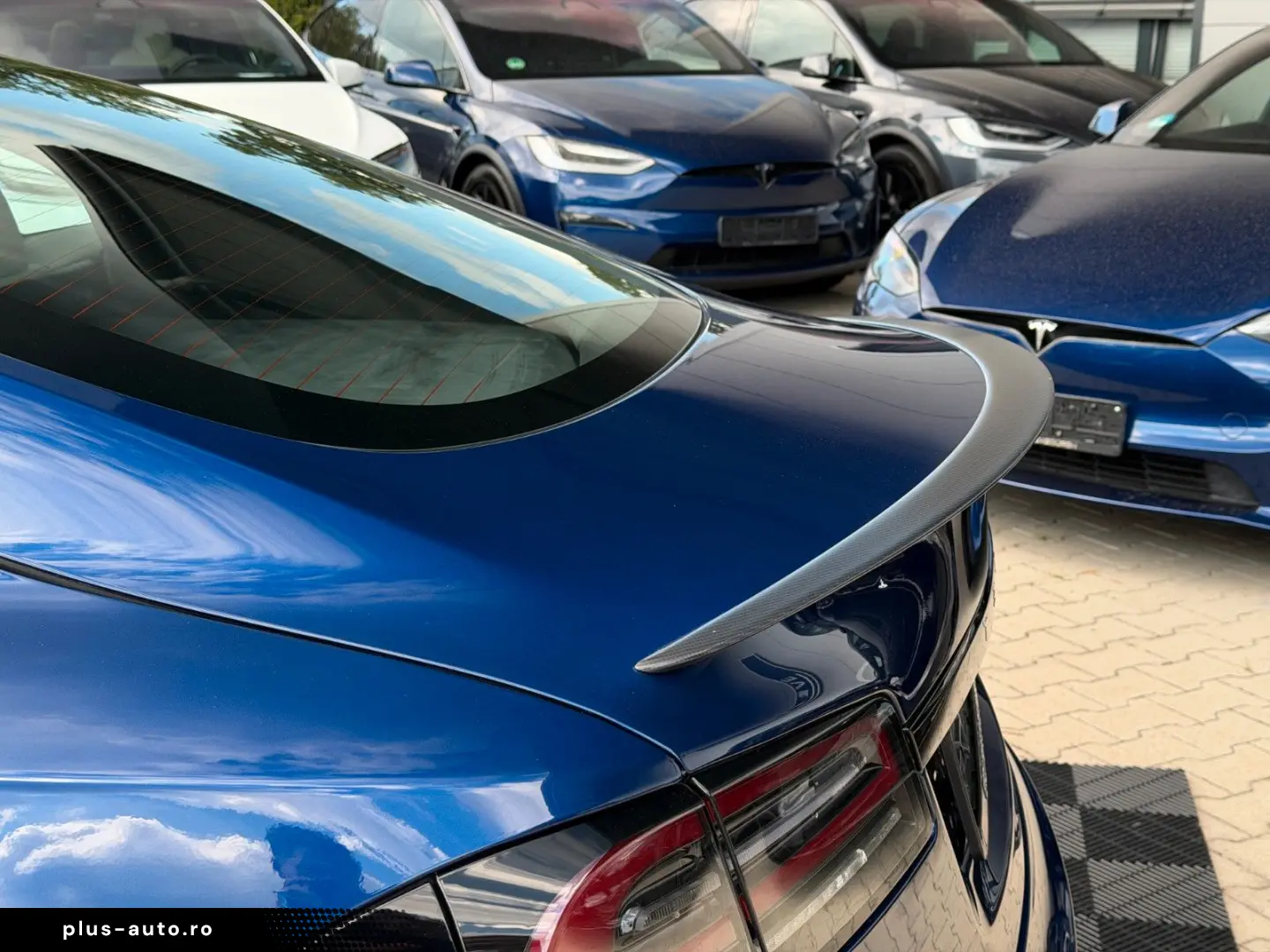 TESLA Model S 2023 — imagine 14