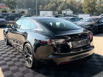 TESLA MODEL S PLAID   MATRIX LED   FULL SELF DRIVE 4