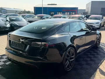 TESLA MODEL S PLAID   MATRIX LED   FULL SELF DRIVE 4
