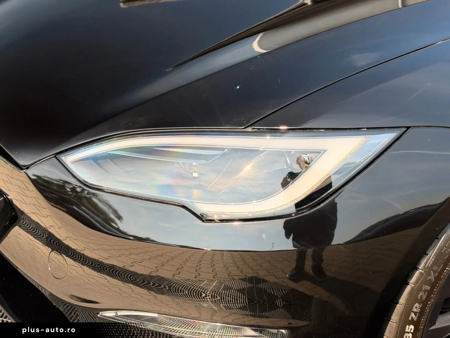 TESLA Model S 2023 — imagine 13